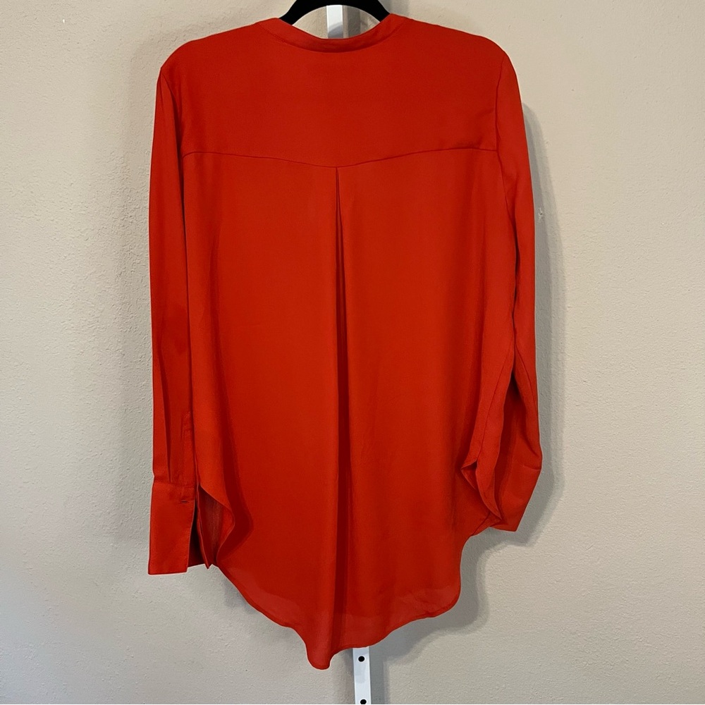 Banana Republic Vibrant Red Women's Blouse - Picture 3 of 3